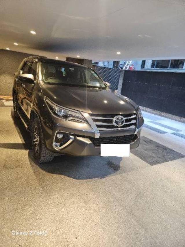 https://images10.gaadi.com/usedcar_image/4268479/original/6dddf60c216af18c90e1f19e03591857.jpg?imwidth=6400