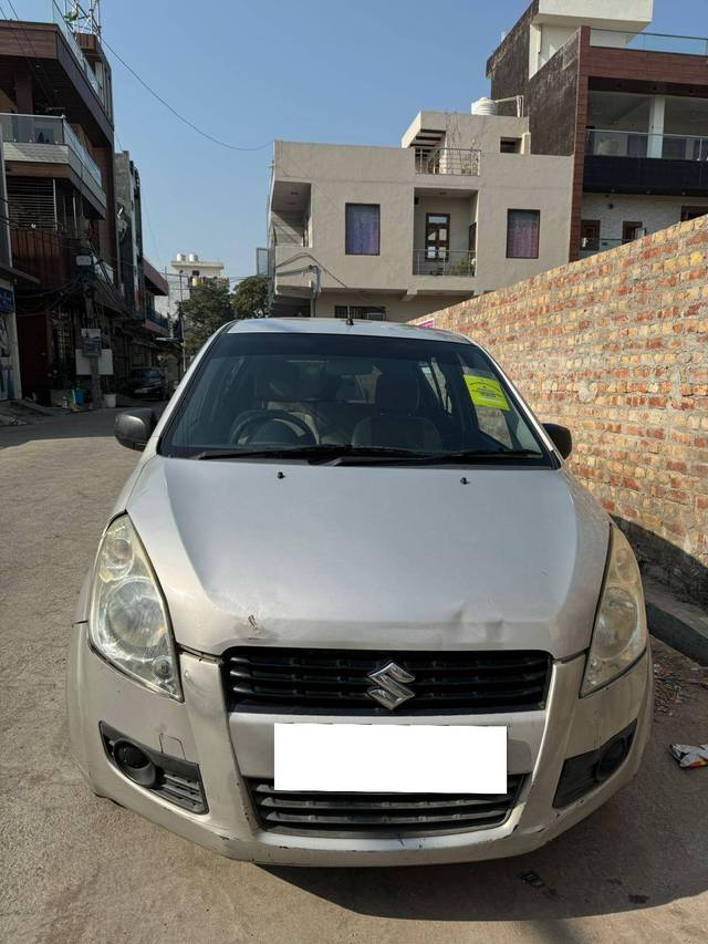 https://images10.gaadi.com/usedcar_image/4268480/original/c44066e4d58f0978cd8851311d3700be.jpg?imwidth=6402