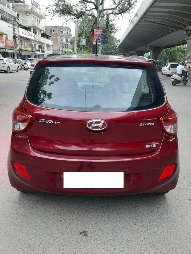 https://images10.gaadi.com/usedcar_image/4268537/original/processed_e7c50f148606f4b1f79ef4c5bdd283c6.jpg?imwidth=6401