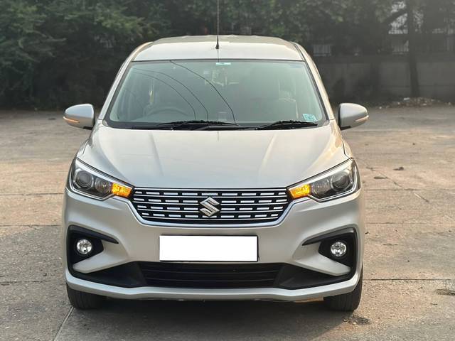 https://images10.gaadi.com/usedcar_image/4268667/original/processed_fab103813f5fa1cef4fac9af9f164713.jpeg?imwidth=6400