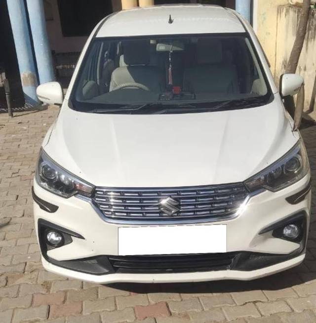 https://images10.gaadi.com/usedcar_image/4268741/original/processed_6d146da77429be37d045b6f07fec5a26.jpg?imwidth=6400