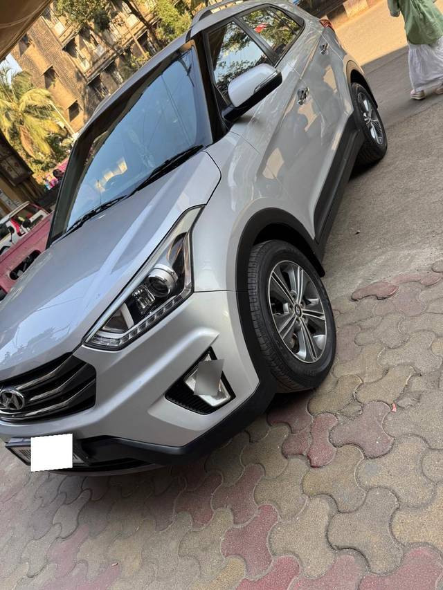 https://images10.gaadi.com/usedcar_image/4268791/original/processed_b0a315409f3fdc9abfc4cc4bd199067d.jpg?imwidth=6400