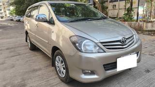 Toyota Innova 2004-2011 Toyota Innova 2.5 G (Diesel) 8 Seater BS III