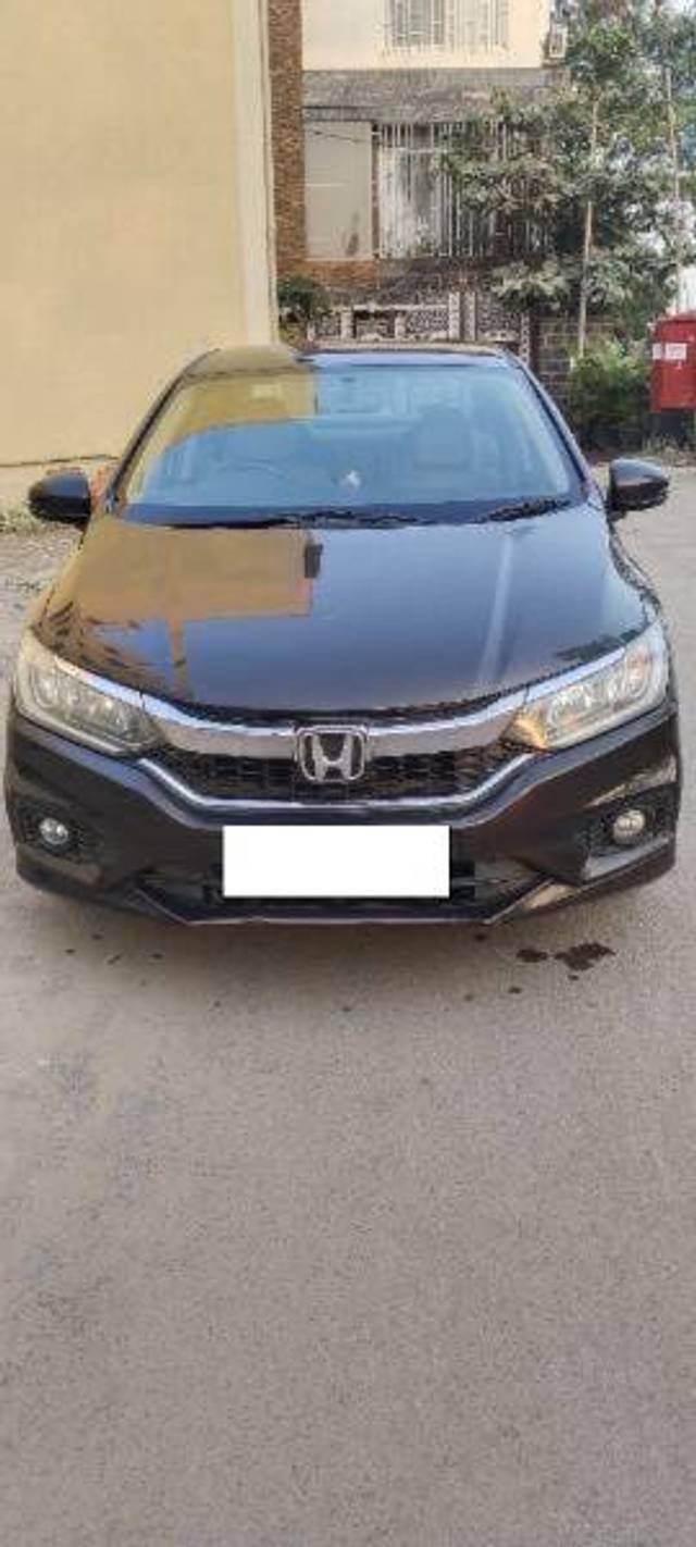 https://images10.gaadi.com/usedcar_image/4269093/original/46b93bc8936a708d1d376a5fbe97955e.jpg?imwidth=6400