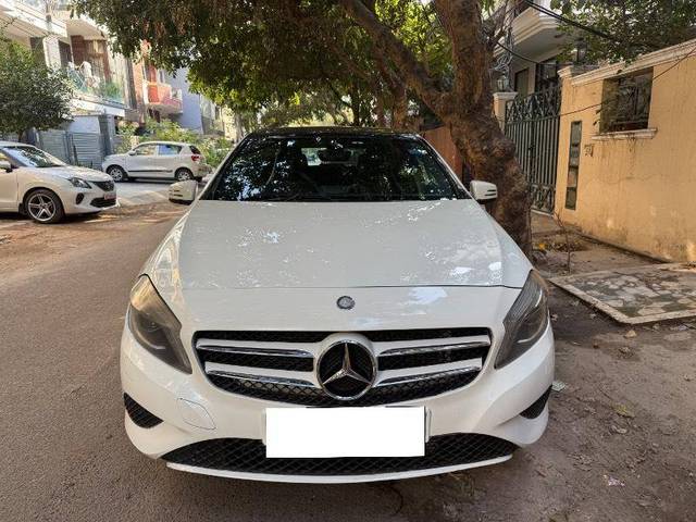 https://images10.gaadi.com/usedcar_image/4269094/original/a72789837de739e7db1a1bda0f6dd62f.jpg?imwidth=6400