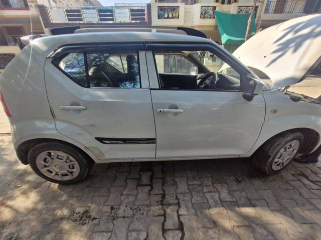 https://images10.gaadi.com/usedcar_image/4269104/original/3404fcff8ef5a62b2188a947be971e92.jpg?imwidth=6400