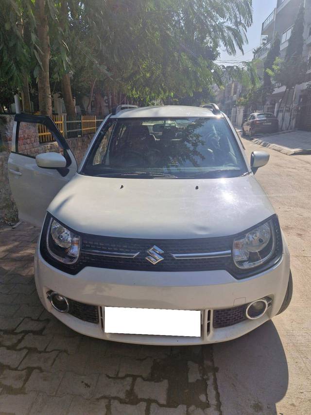 https://images10.gaadi.com/usedcar_image/4269104/original/d3d5f73605cb7ea9e72307e92cbbe16c.jpg?imwidth=6402