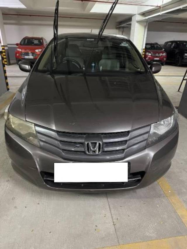 https://images10.gaadi.com/usedcar_image/4269187/original/processed_89c17aa4-012d-44f1-ba28-7feffcf19ca8.jpg?imwidth=6400