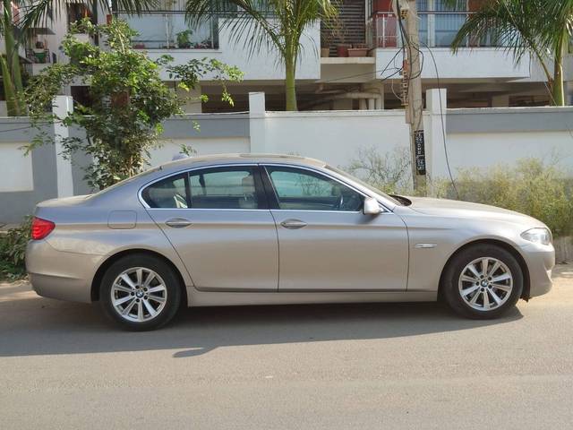 https://images10.gaadi.com/usedcar_image/4269300/original/e249f72ea08c5c66f986b3af2b1e8569.jpg?imwidth=6400