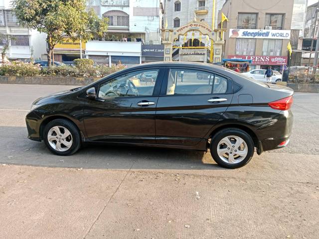 https://images10.gaadi.com/usedcar_image/4269318/original/processed_065690861724c7d1e375a24f0578491d.jpg?imwidth=6402