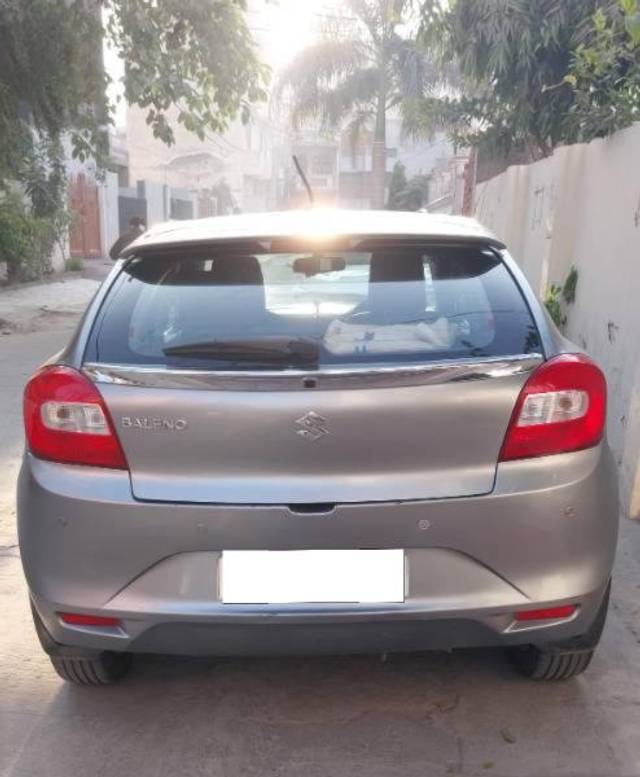 https://images10.gaadi.com/usedcar_image/4269326/original/processed_611f1271-e961-46fc-8e15-9f1e0e2fb8d9.jpg?imwidth=6401