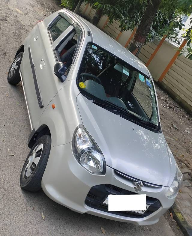 https://images10.gaadi.com/usedcar_image/4269384/original/processed_b9e953dedfa1d01ca95be4d88b7c8a44.jpg?imwidth=6400