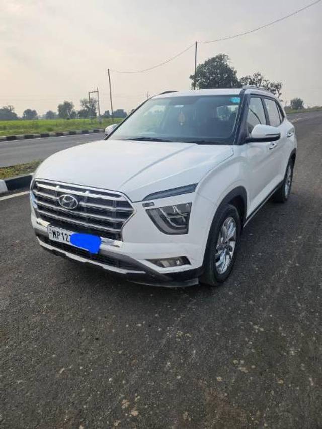 https://images10.gaadi.com/usedcar_image/4269385/original/processed_6ab79918-0fc4-4674-a10c-acc61655cd25.jpg?imwidth=6400