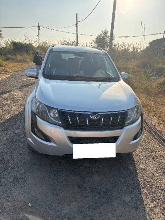 https://images10.gaadi.com/usedcar_image/4269389/original/7220a9ba500c3e8e3fb209d226668586.jpg?imwidth=6400