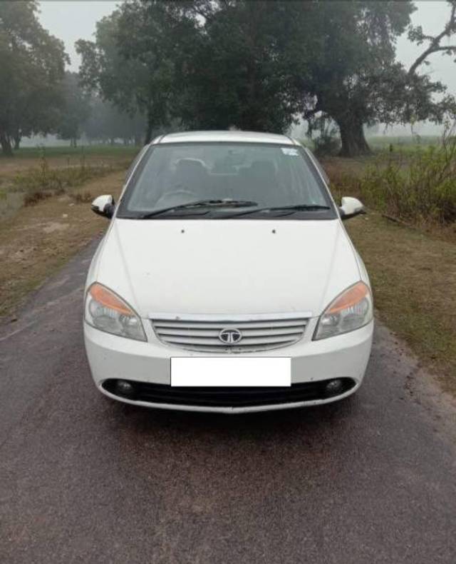 https://images10.gaadi.com/usedcar_image/4269434/original/processed_1a5dbfc2-1873-48cb-939c-6e741788e985.jpg?imwidth=6400