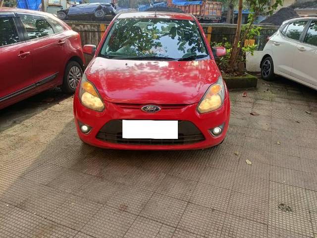 https://images10.gaadi.com/usedcar_image/4269499/original/8e075005bd3839b8f1dce34260ee4204.jpg?imwidth=6401