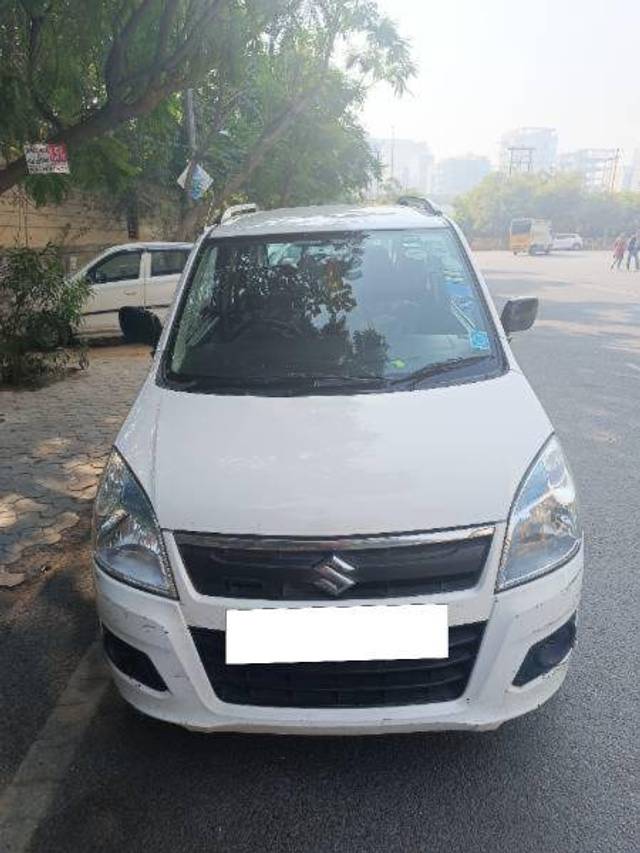 https://images10.gaadi.com/usedcar_image/4269628/original/474a3984290ffaf94e74b4ce420ca151.jpg?imwidth=6400