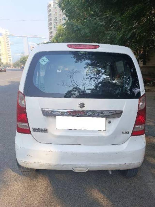 https://images10.gaadi.com/usedcar_image/4269628/original/f1a69adbffdaca58e6ab320449fad529.jpg?imwidth=6401