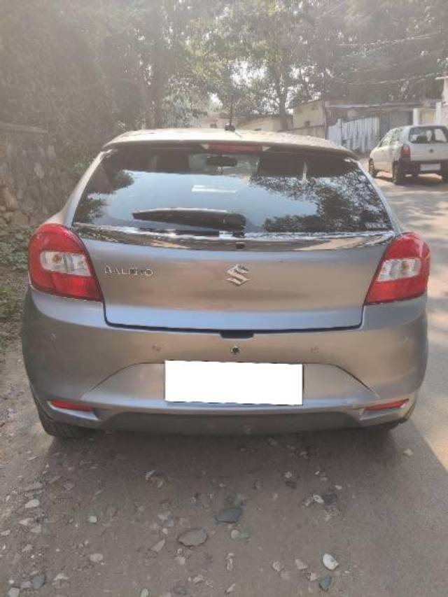 https://images10.gaadi.com/usedcar_image/4269660/original/processed_ee3d91ba-e1a8-4c53-a569-4ca886ca3a6c.jpg?imwidth=6402