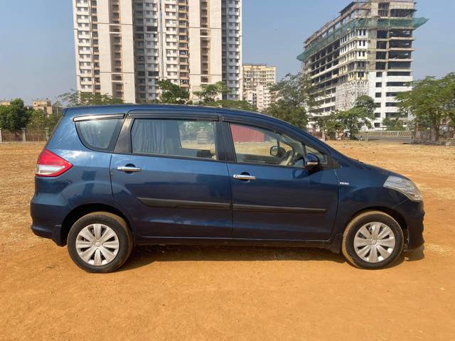 https://images10.gaadi.com/usedcar_image/4269675/original/processed_3ac3e814c025cdb8ae0bc54fbf2bd0b4.jpg?imwidth=6401