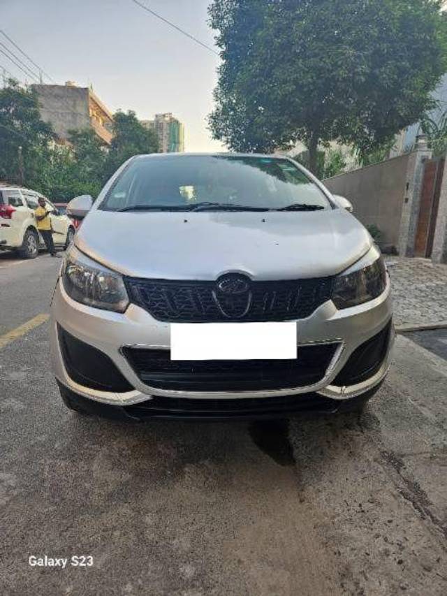 https://images10.gaadi.com/usedcar_image/4269771/original/c6330055087d5d993ef069a3ba4703ab.jpg?imwidth=6400