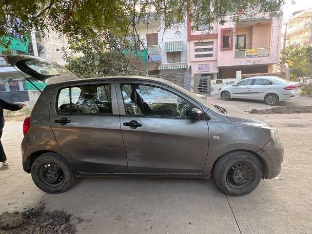 https://images10.gaadi.com/usedcar_image/4269772/original/8113e0a83e29888610e74ae4668b6d41.jpg?imwidth=6402