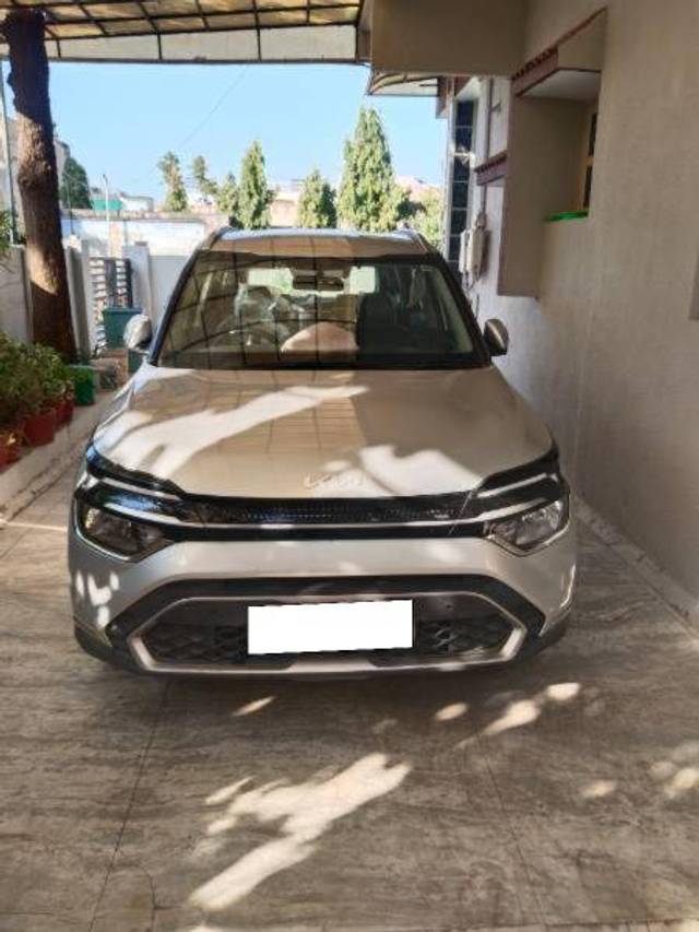 https://images10.gaadi.com/usedcar_image/4269912/original/b108474e3b87d8a5b247c1e02b71ae53.jpg?imwidth=6402