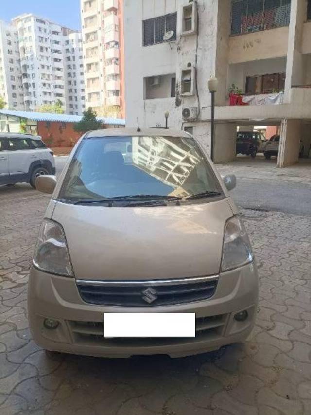 https://images10.gaadi.com/usedcar_image/4269982/original/processed_276109fe-c15f-4a5a-9026-ef4d4de502a3.jpg?imwidth=6400