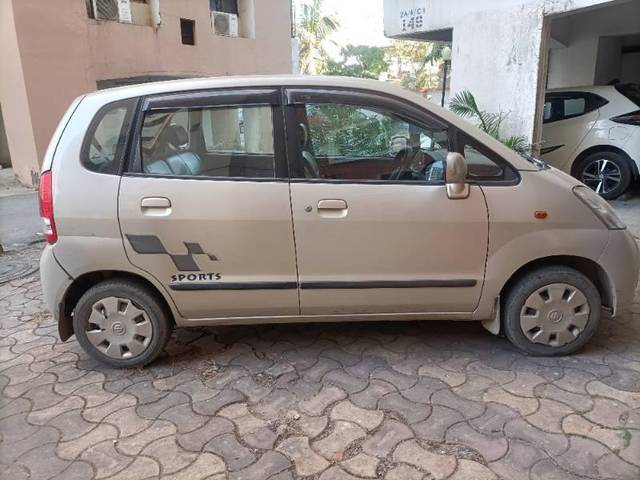 https://images10.gaadi.com/usedcar_image/4269982/original/processed_56f8ce3a-e3c9-4ed3-91ee-12498023471c.jpg?imwidth=6401