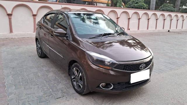 https://images10.gaadi.com/usedcar_image/4269988/original/processed_6d7e1aac71a6606e368e45e8b459f93e.jpg?imwidth=6400