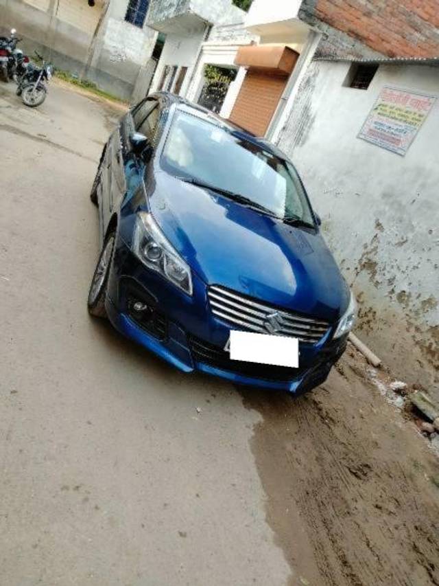 https://images10.gaadi.com/usedcar_image/4270040/original/processed_1779d02d-cc58-4f11-91a3-40055db8895b.jpg?imwidth=6401