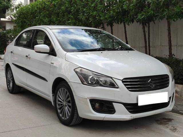 https://images10.gaadi.com/usedcar_image/4270060/original/processed_7fb48a96e46c9eb1d2358762bcfaeabd.jpg?imwidth=6400