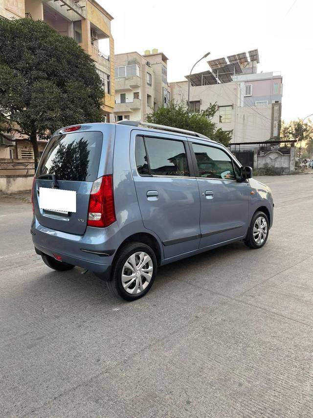 https://images10.gaadi.com/usedcar_image/4270087/original/processed_a37ef98c8d072819736c3e20f724da78.jpg?imwidth=6401