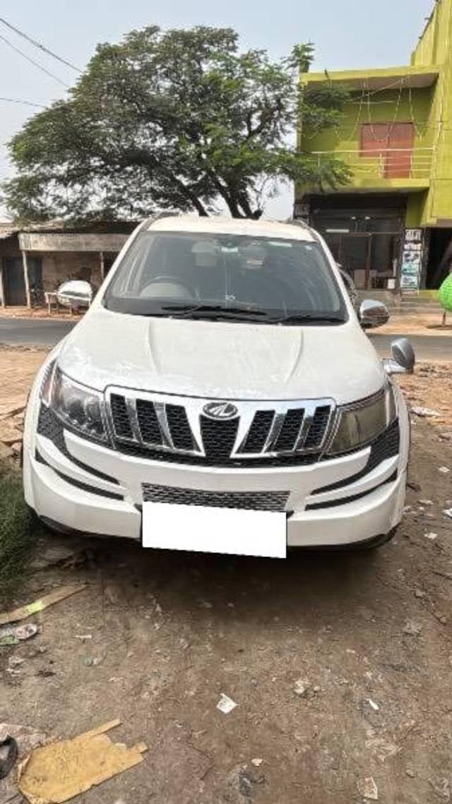 https://images10.gaadi.com/usedcar_image/4270114/original/processed_8d9204f2-3aac-47e2-9271-506c434a6811.jpeg?imwidth=6401