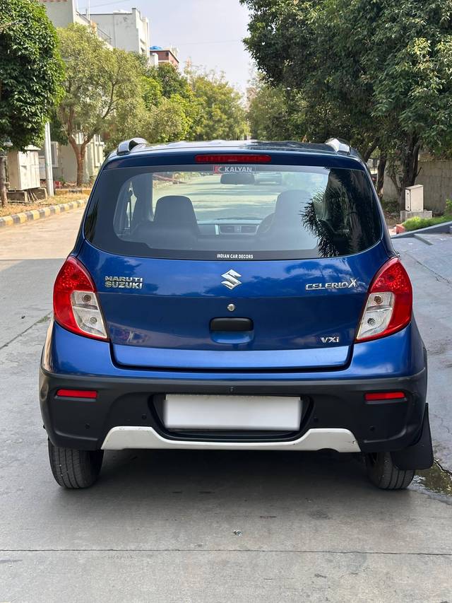 https://images10.gaadi.com/usedcar_image/4270291/original/processed_41c8d40be199034b5029fae2c0ab7893.jpg?imwidth=6402