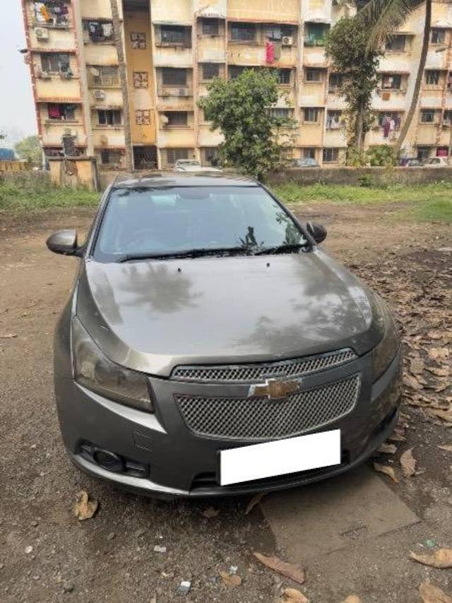 https://images10.gaadi.com/usedcar_image/4270323/original/processed_1d27c806-2d8e-41bf-813b-1a0e2f842135.jpeg?imwidth=6400