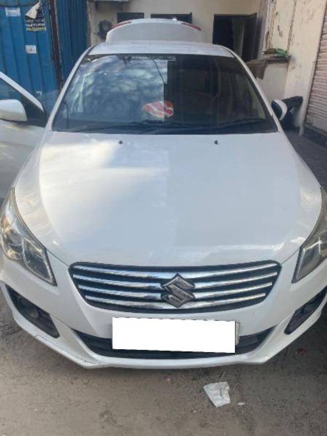 https://images10.gaadi.com/usedcar_image/4270434/original/e54ef1921b446aaa3e0c5fdad636d9d5.jpg?imwidth=6400