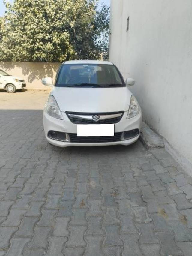 https://images10.gaadi.com/usedcar_image/4270573/original/processed_8377a87b-7abb-45e3-afba-17d507b62089.jpg?imwidth=6400