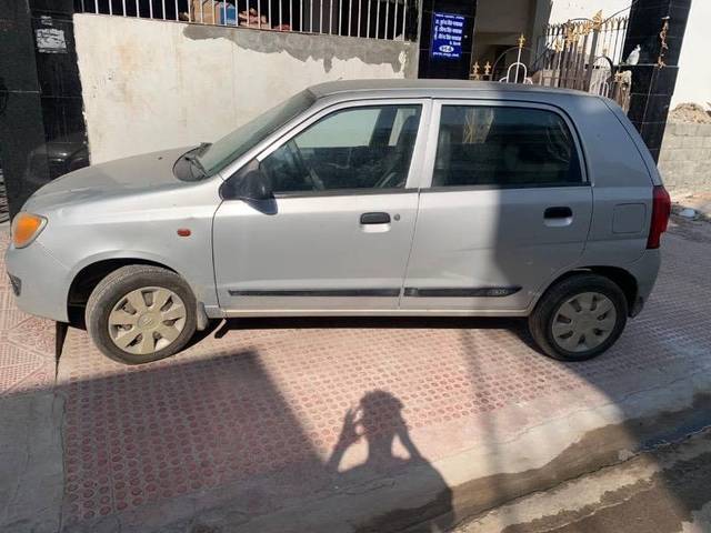 https://images10.gaadi.com/usedcar_image/4270635/original/74230f78f4d930d41d793e52af5e3d00.jpg?imwidth=6402