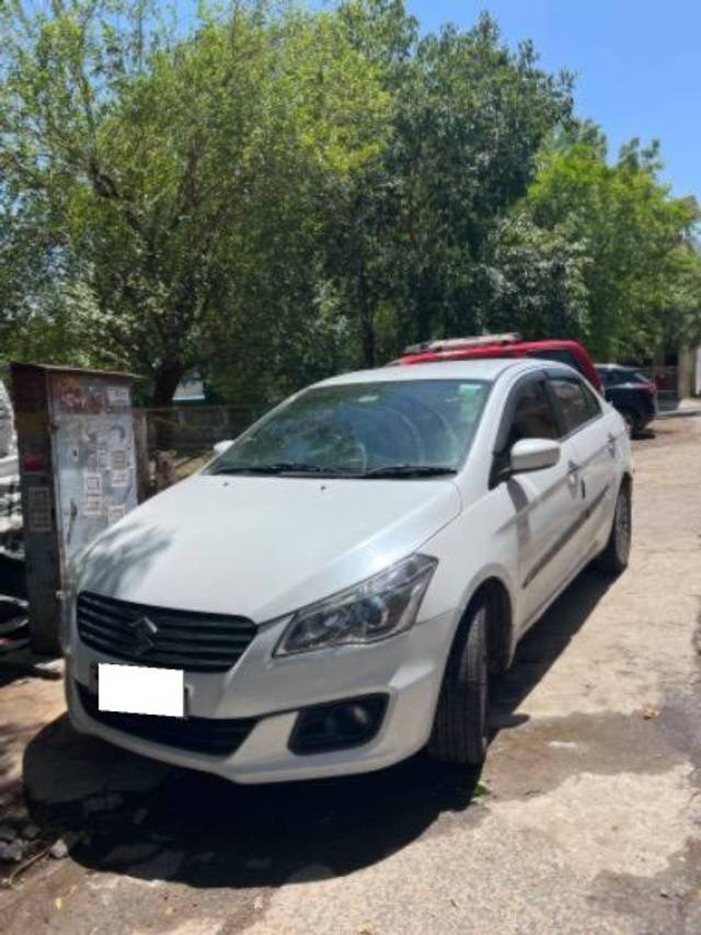 https://images10.gaadi.com/usedcar_image/4270645/original/processed_54fdd423-2054-4d16-83d2-4502c277689c.jpg?imwidth=6400