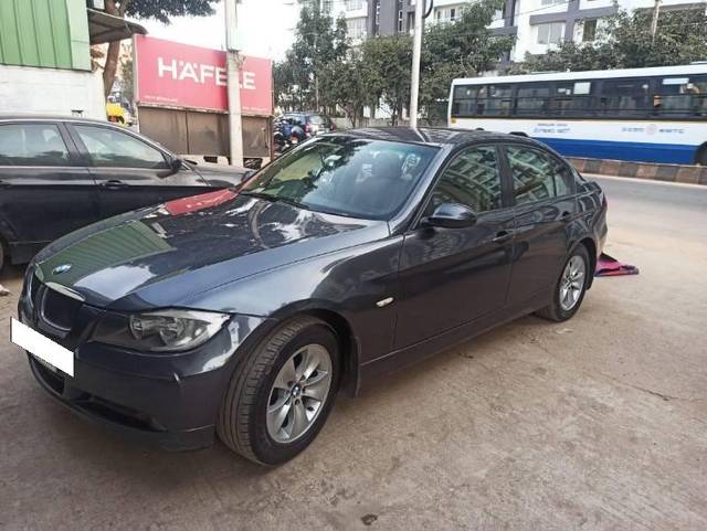 https://images10.gaadi.com/usedcar_image/4270753/original/processed_75fa0edf-549b-4d50-85f7-d99ee614cc42.jpg?imwidth=6400