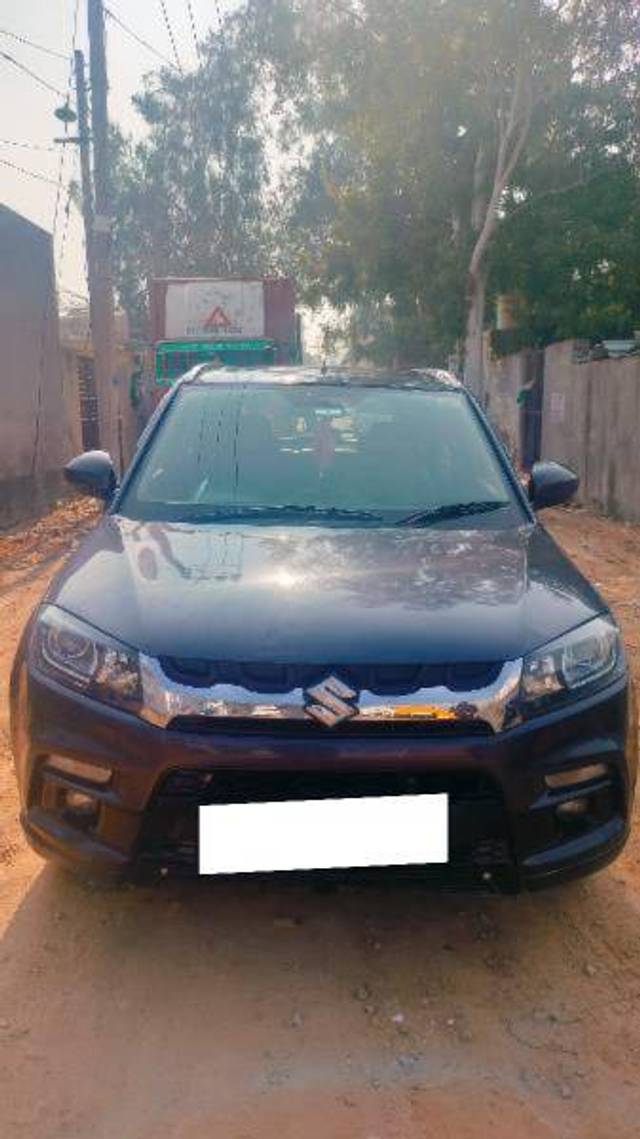 https://images10.gaadi.com/usedcar_image/4270775/original/ff8f082b0c5ab0d40e29f27669b4c2dc.jpg?imwidth=6400