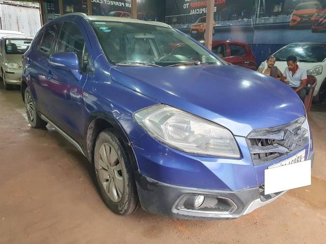 https://images10.gaadi.com/usedcar_image/4270799/original/processed_97dc8b9af21c364fed6564c74f881fb2.jpg?imwidth=6400