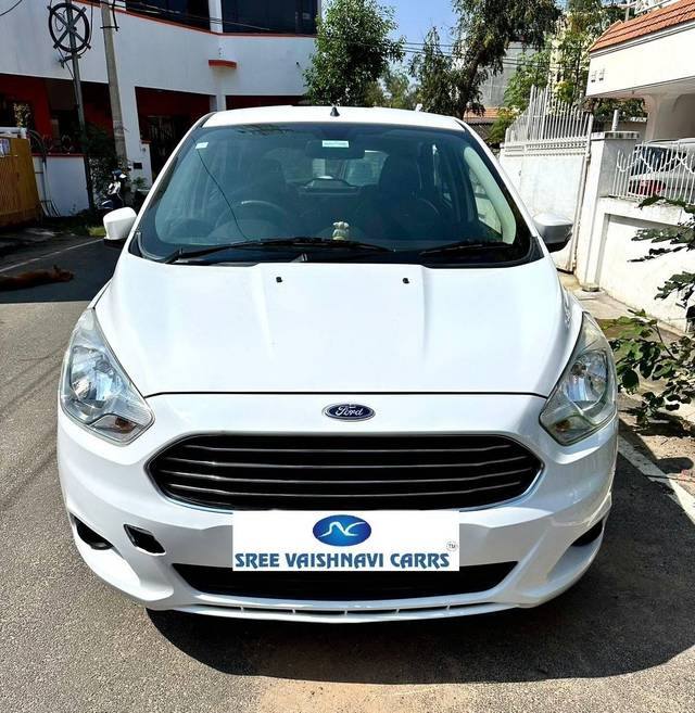 https://images10.gaadi.com/usedcar_image/4270800/original/processed_00e959928809a2e69e213d82cf9f1f69.jpeg?imwidth=6400