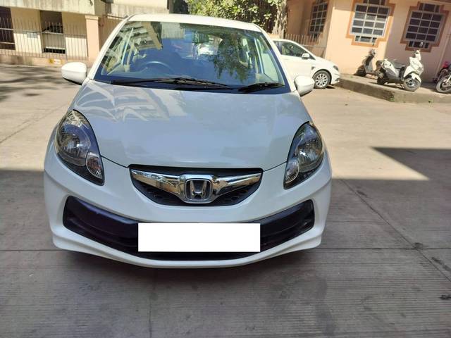 https://images10.gaadi.com/usedcar_image/4270820/original/processed_c2539d018bd0be009c847cb24fa7fbe6.jpg?imwidth=6402