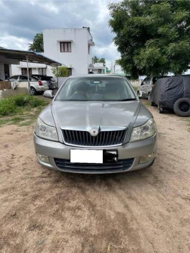 https://images10.gaadi.com/usedcar_image/4270841/original/processed_91be5b54-c15b-4ffc-a3ab-0b2e133e89fc.jpeg?imwidth=6400