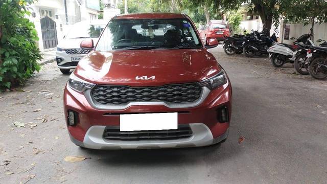 https://images10.gaadi.com/usedcar_image/4270889/original/processed_d2fd18995f36a288693c64a7fb878f1e.jpg?imwidth=6400