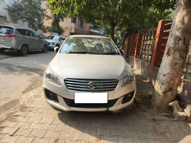 https://images10.gaadi.com/usedcar_image/4270960/original/c64d8d6e09bf05b02b47ae675c95b1dd.jpg?imwidth=6400