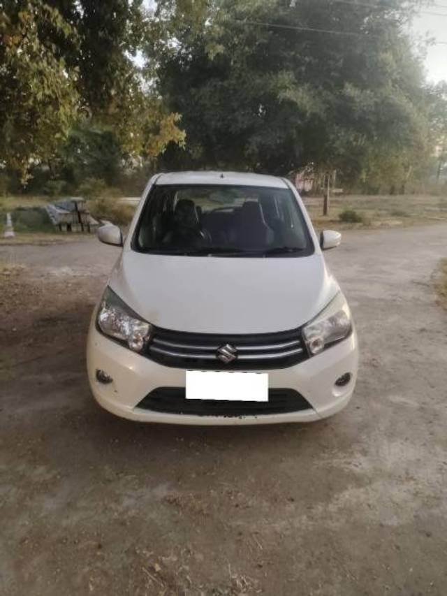 https://images10.gaadi.com/usedcar_image/4271022/original/processed_5a74464c-7598-420d-b24c-912294be10be.jpg?imwidth=6400