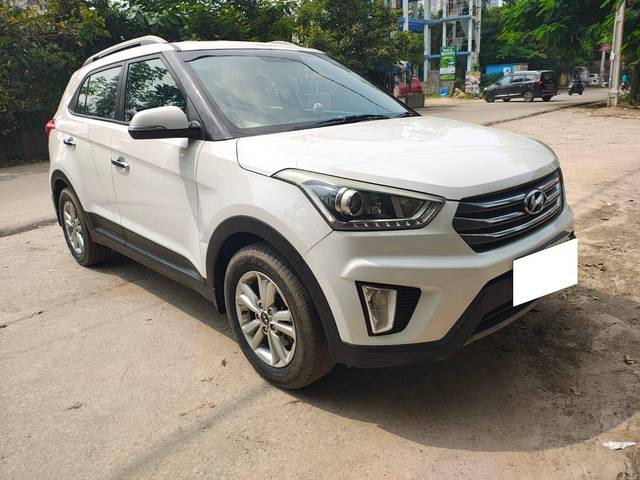 https://images10.gaadi.com/usedcar_image/4271035/original/processed_590a57433cb92d4a63ee4433be13788e.jpg?imwidth=6400